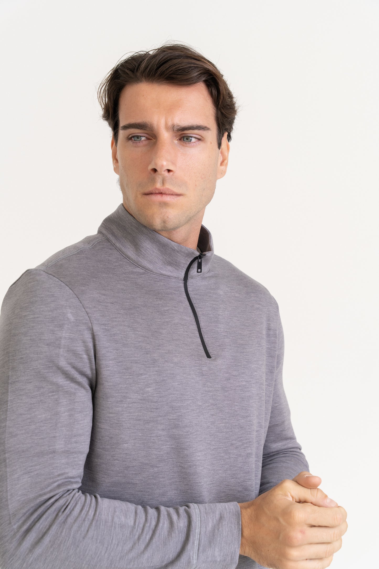 QUARTER ZIP PULLOVER - GREY