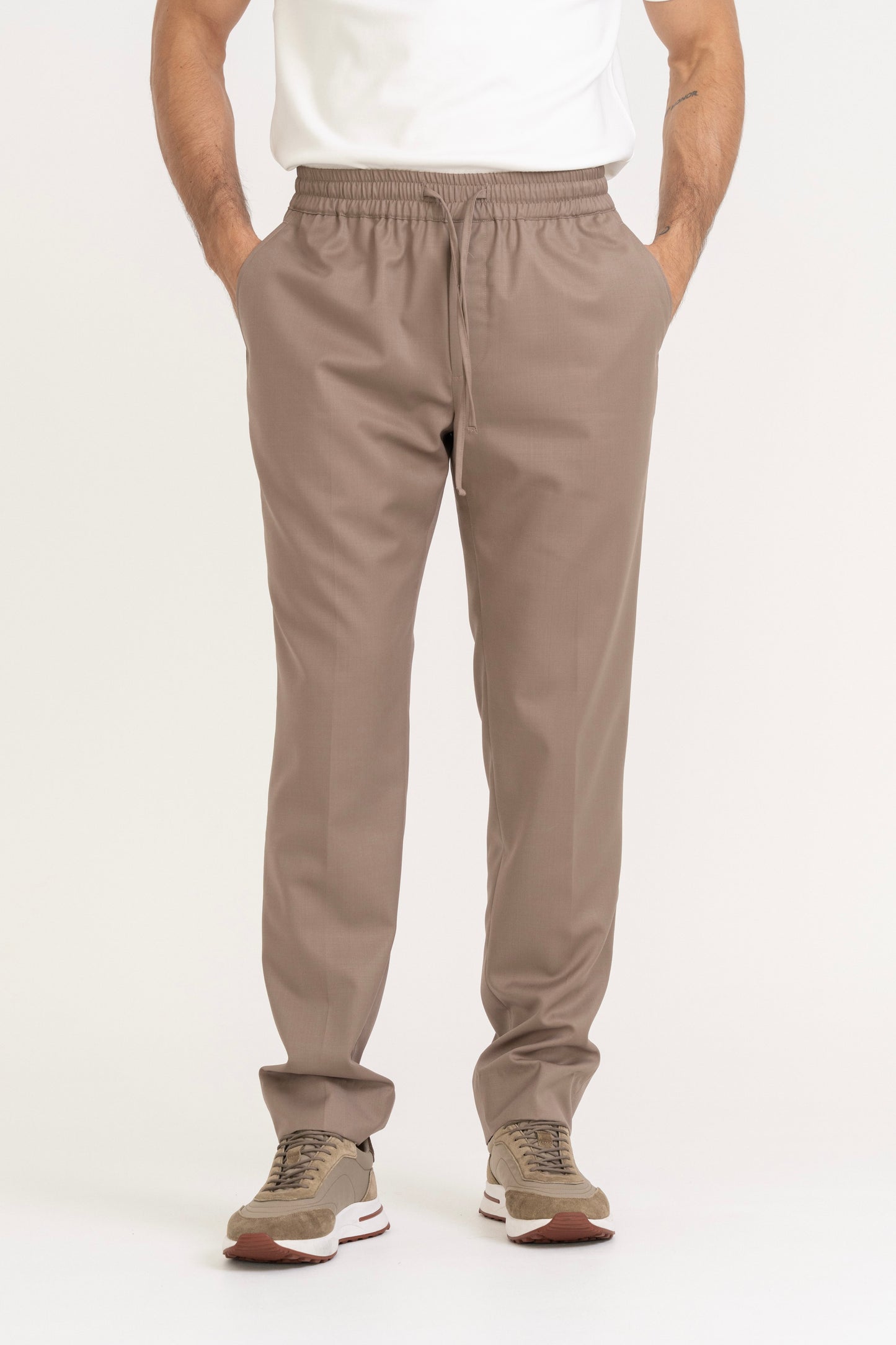 CADA DIA TROUSER - DESERT TAUPE