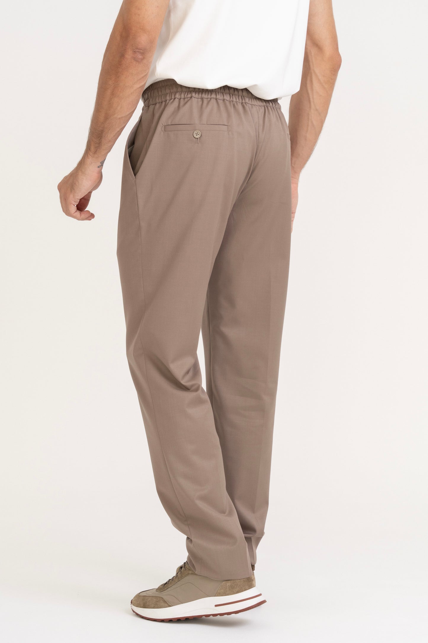 CADA DIA TROUSER - DESERT TAUPE