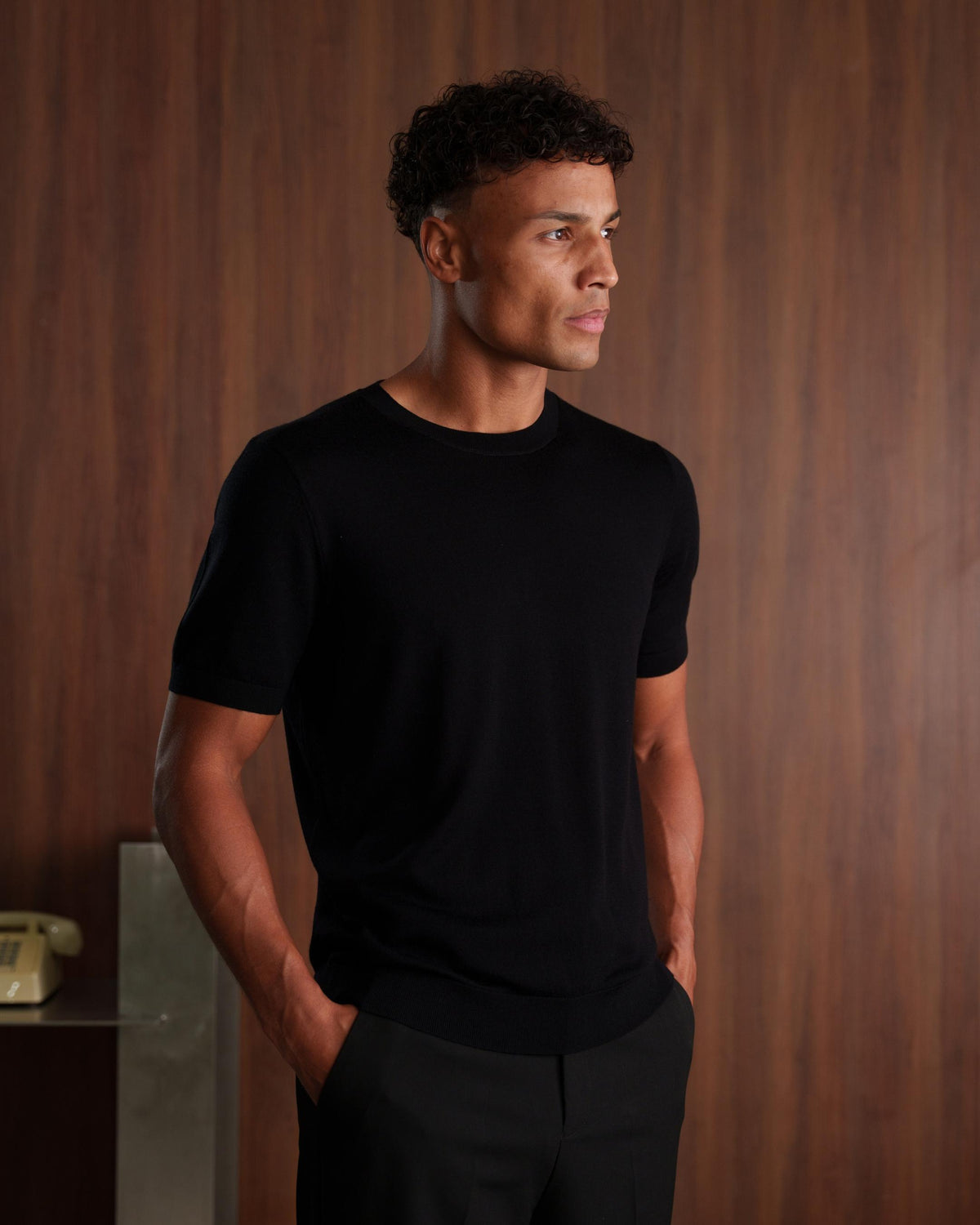 MERINO WOOL T-SHIRT - BLACK