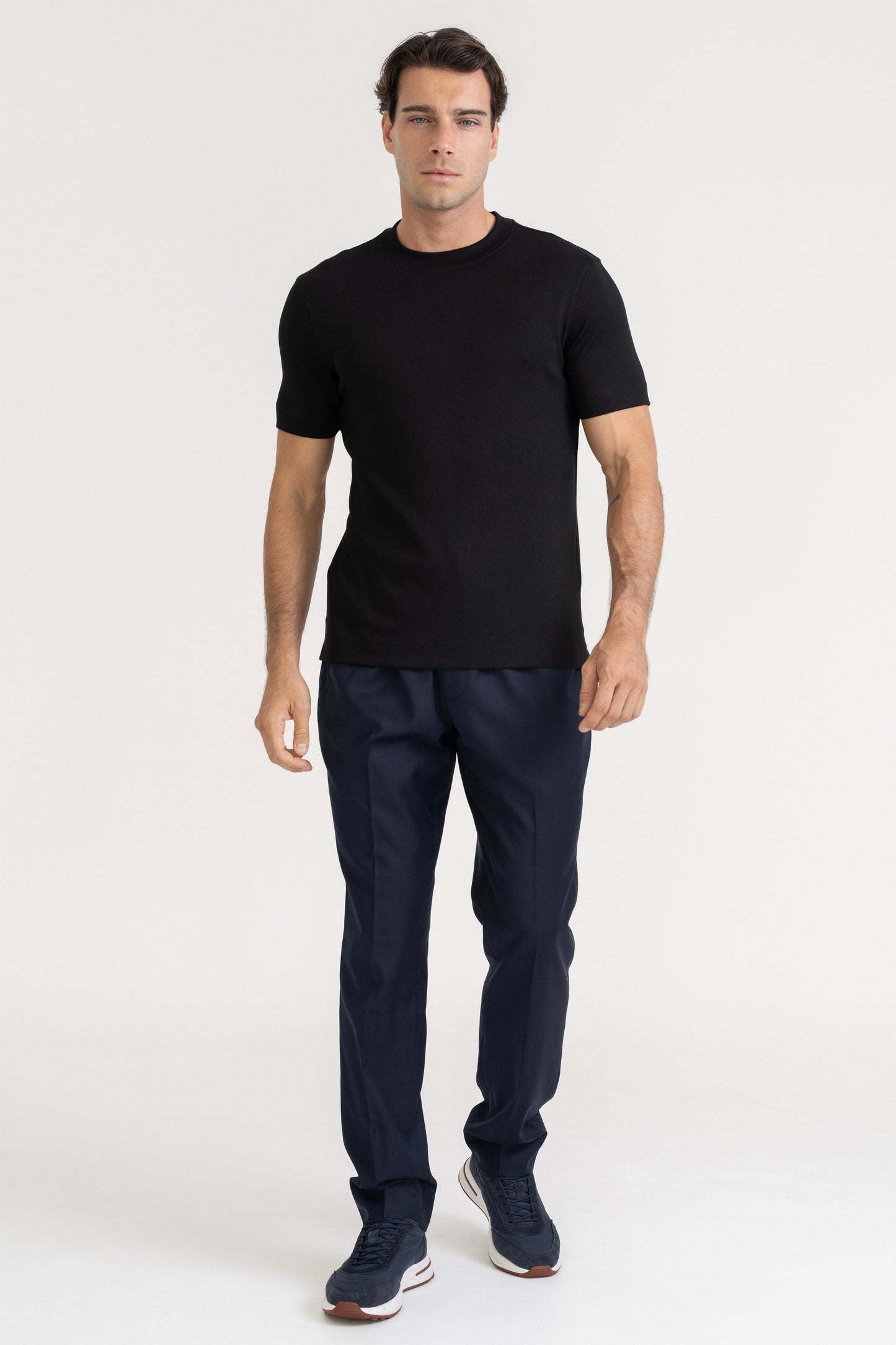 LUXE MODAL T-SHIRT - BLACK