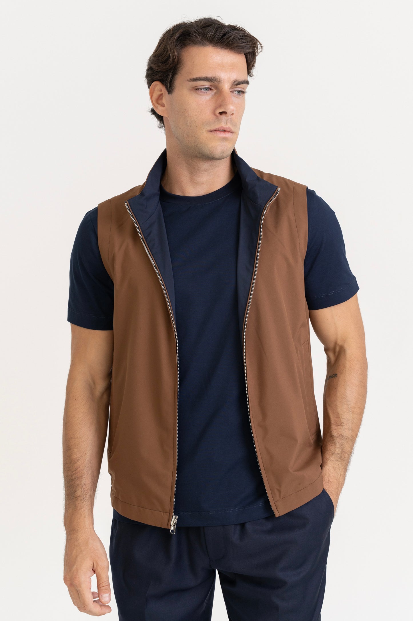 REVERSIBLE TECH GILET - NAVY/RUST