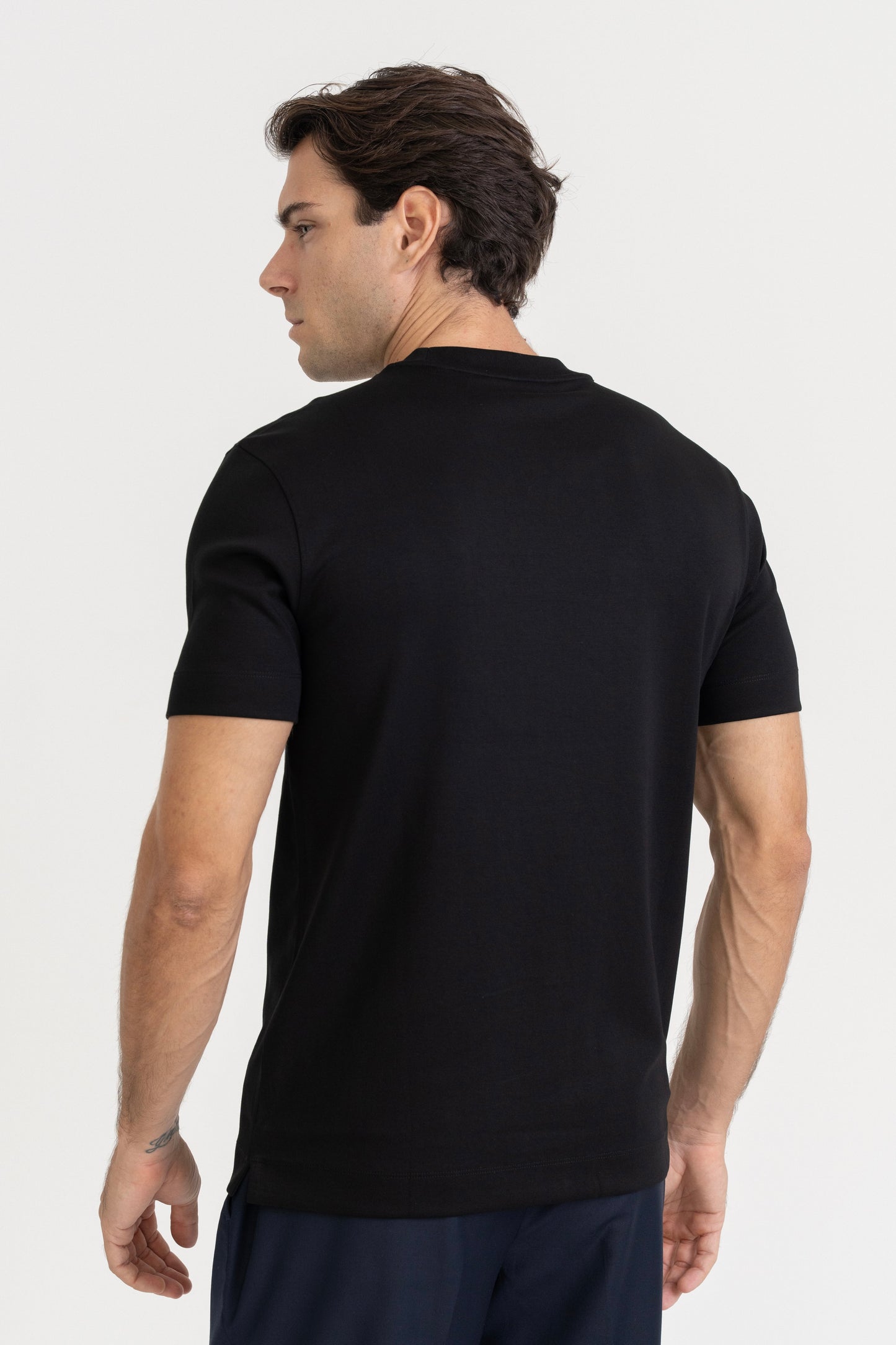 LUXE MODAL T-SHIRT - BLACK