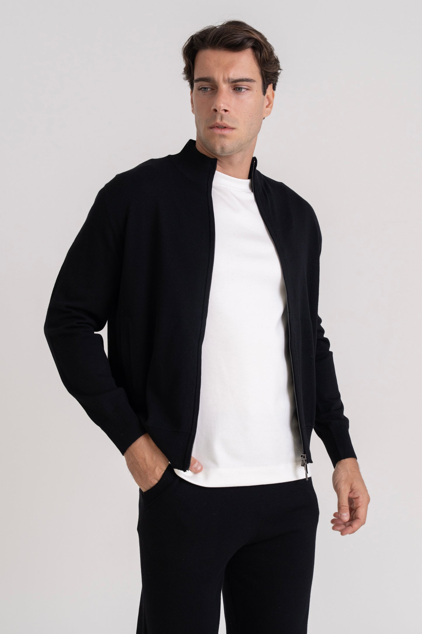 DESCANSO TRACKSUIT - BLACK