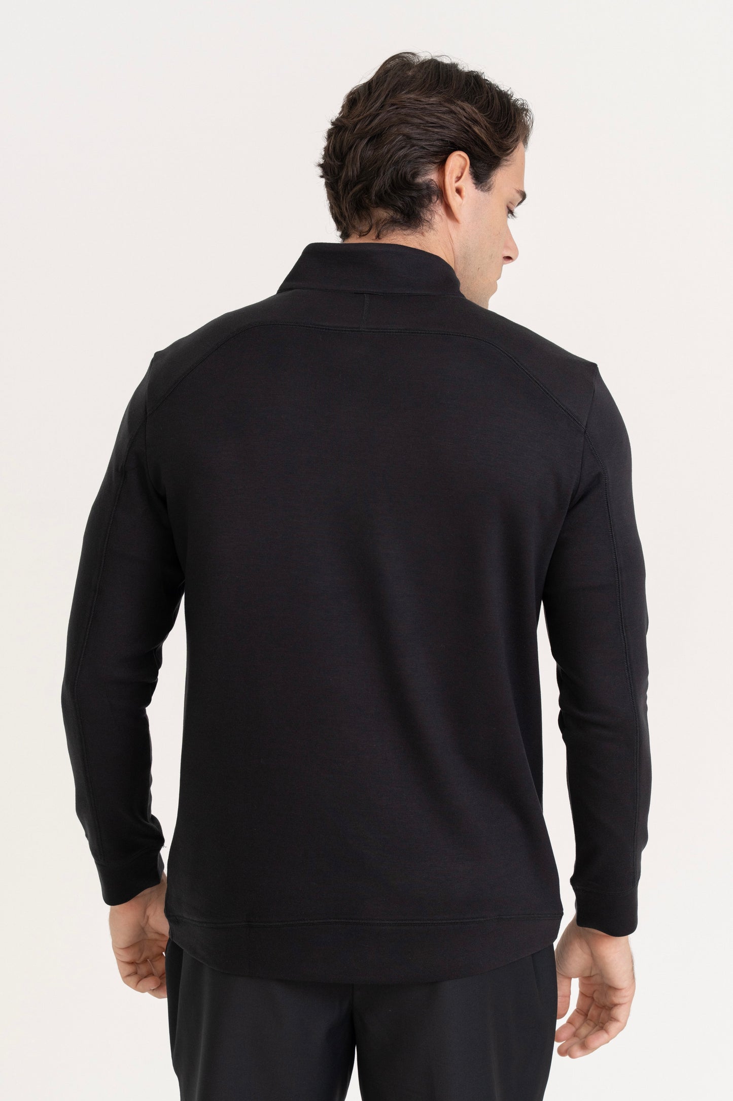 QUARTER ZIP PULLOVER - BLACK