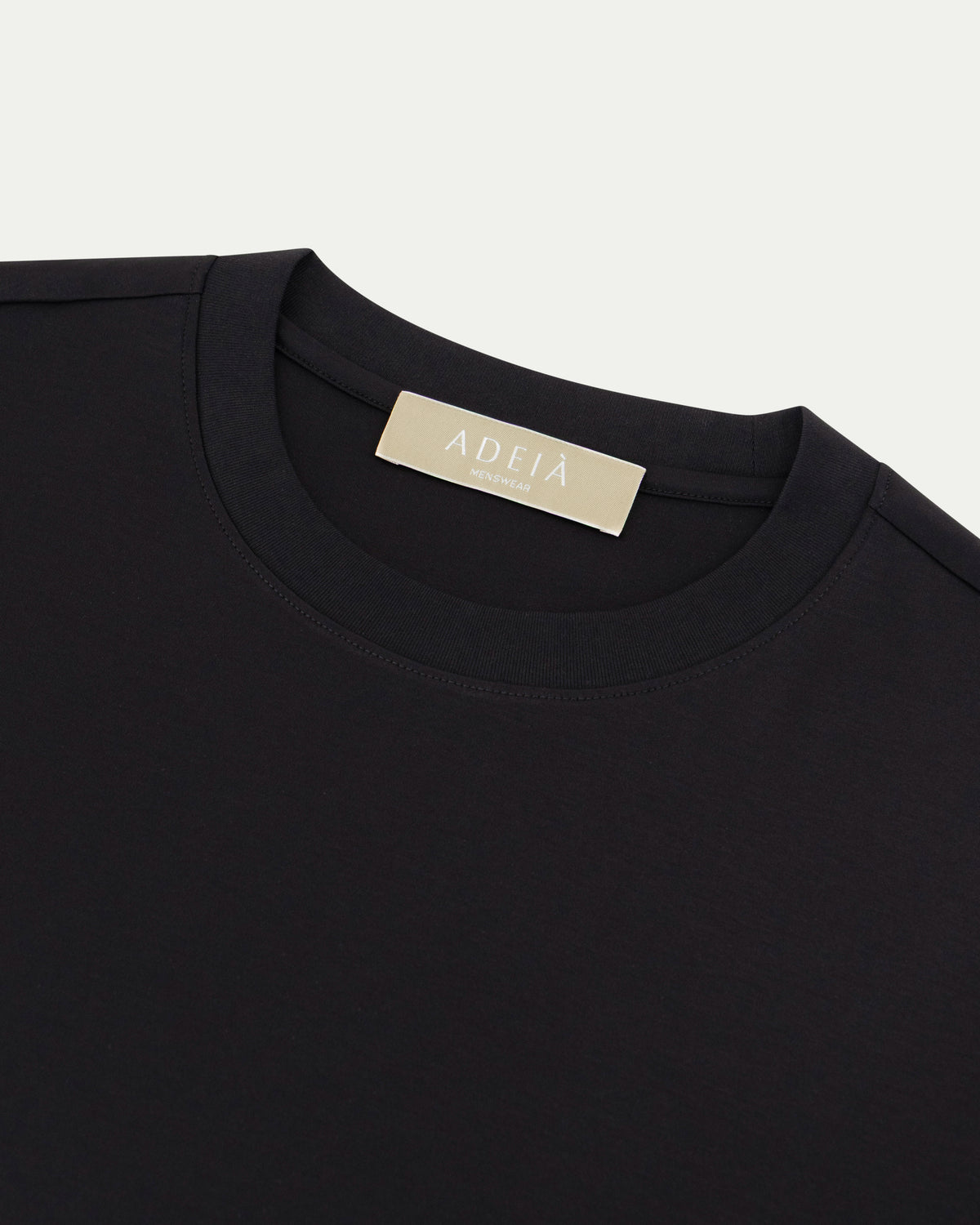 LUXE-MERCERISED T-SHIRT - BLACK