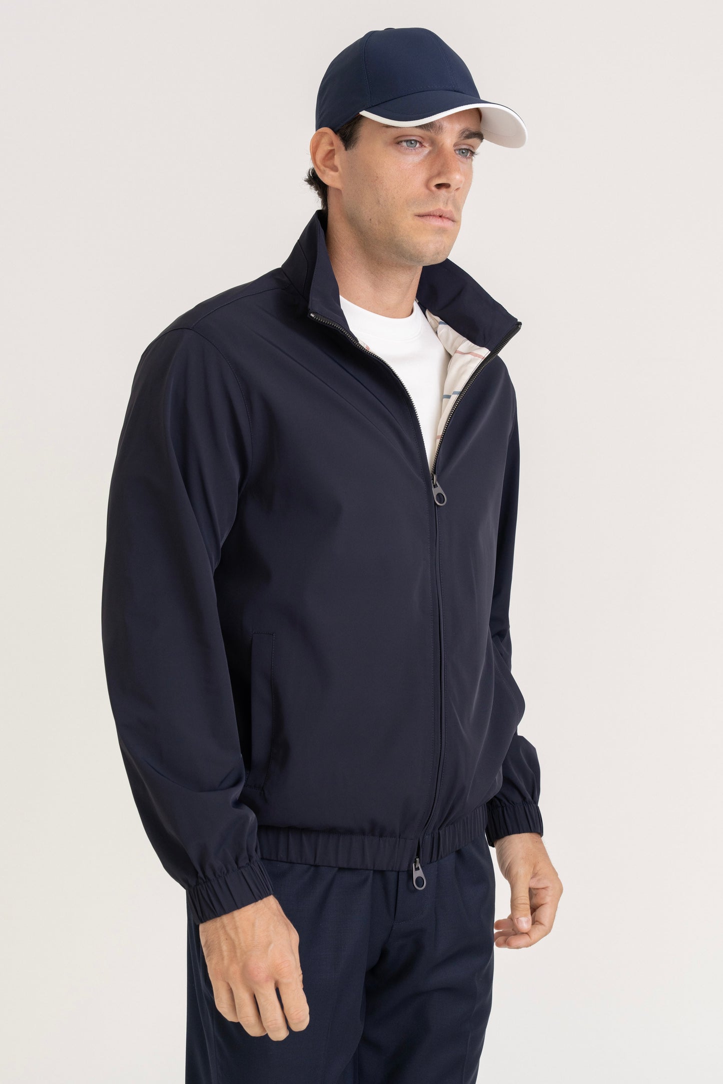 LEVANTE WINDBREAKER - NAVY