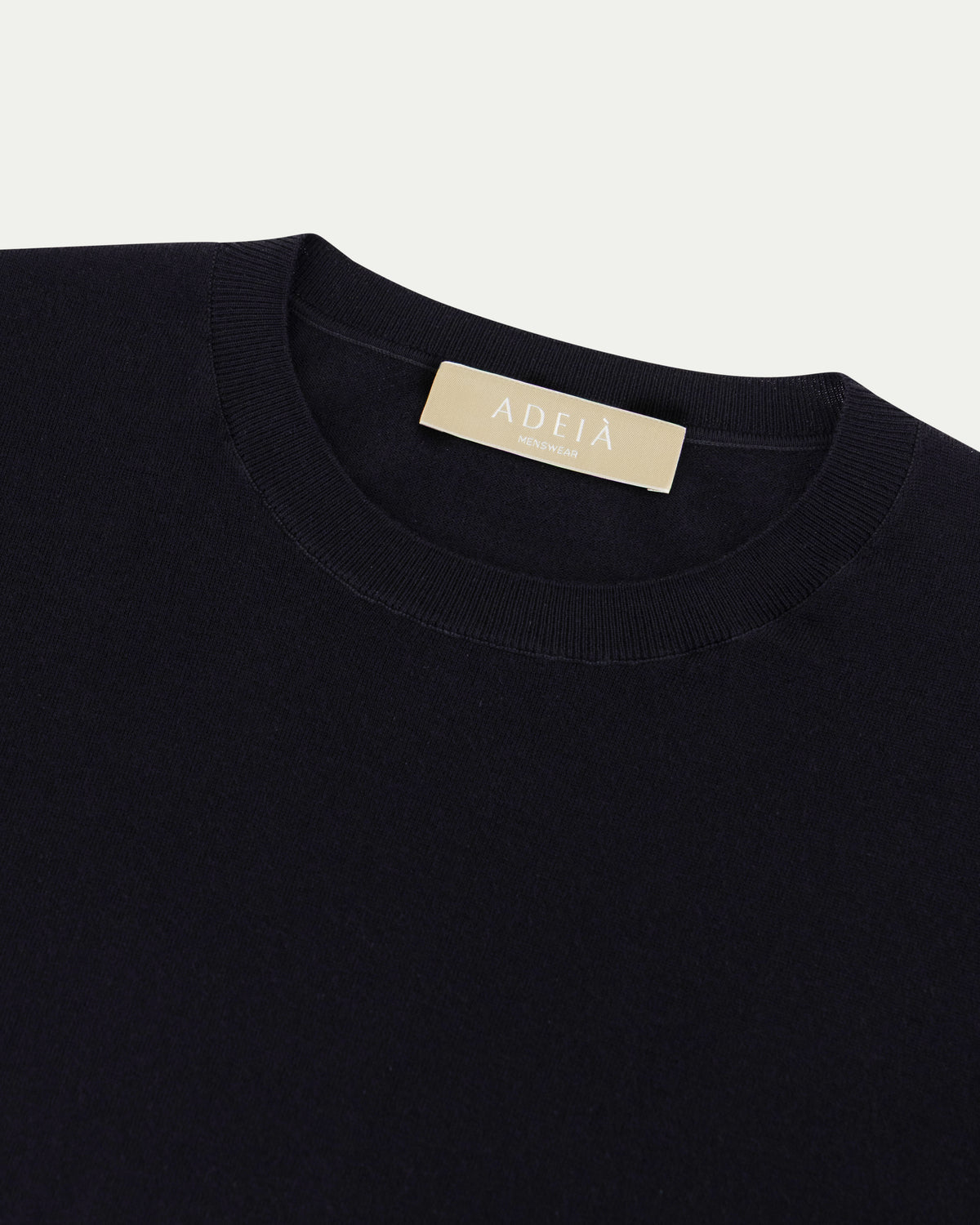 MERINO WOOL T-SHIRT - BLACK